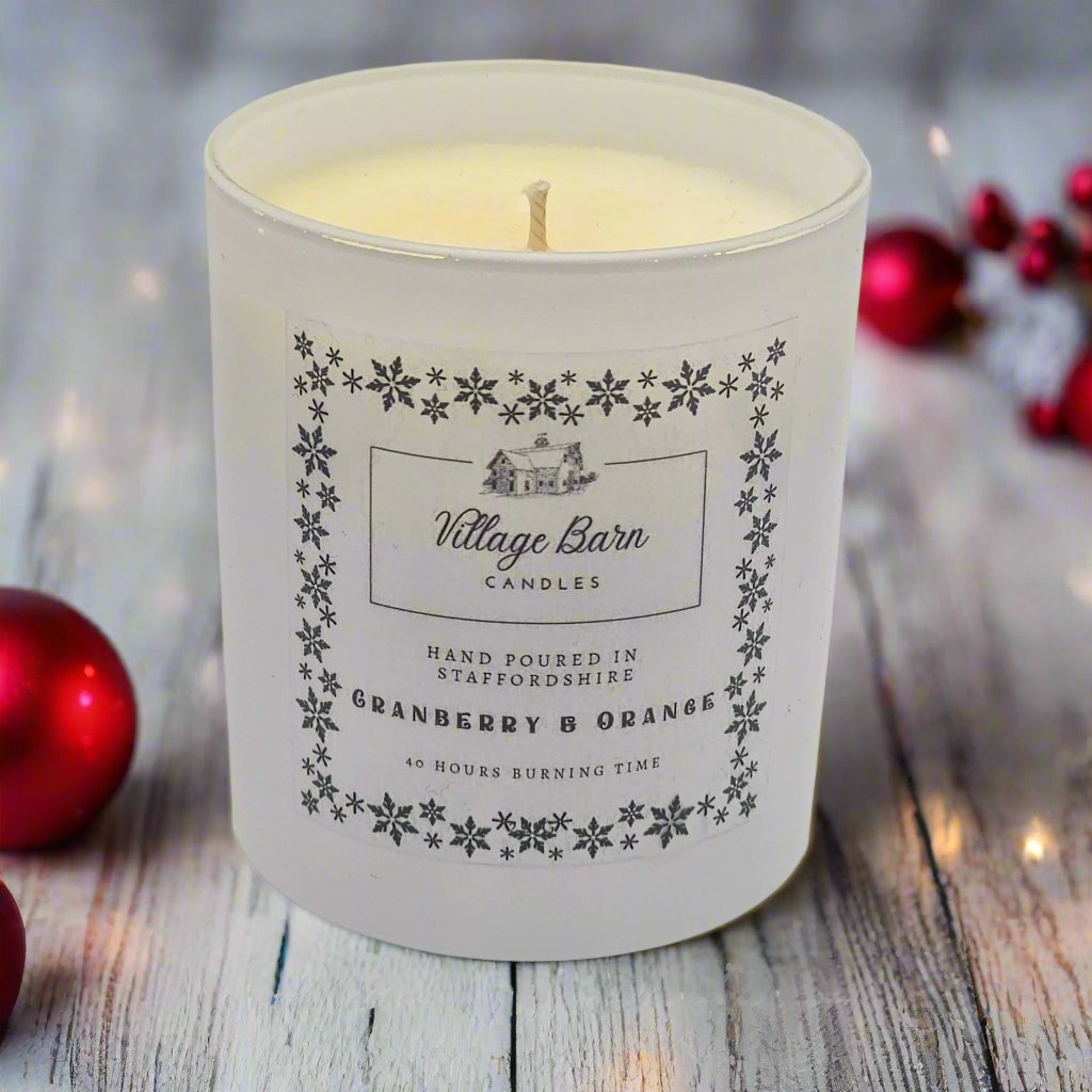 Cranberry & Orange Christmas Candle - Villagebarnmelts